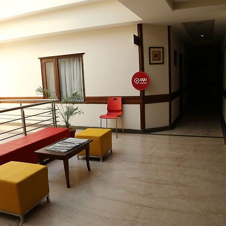 Oyo Rooms Chandigarh Sector 34 Extérieur photo