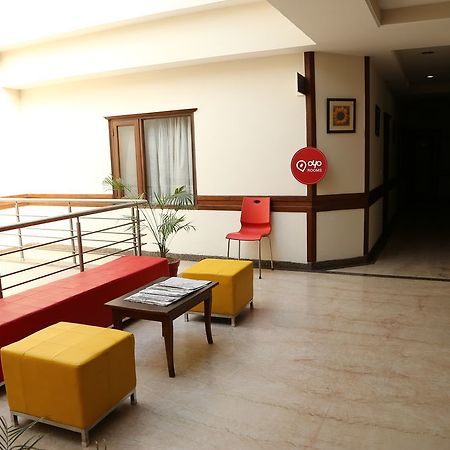 Oyo Rooms Chandigarh Sector 34 Extérieur photo