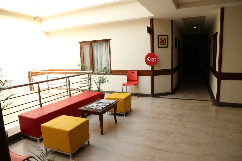 Oyo Rooms Chandigarh Sector 34 Extérieur photo